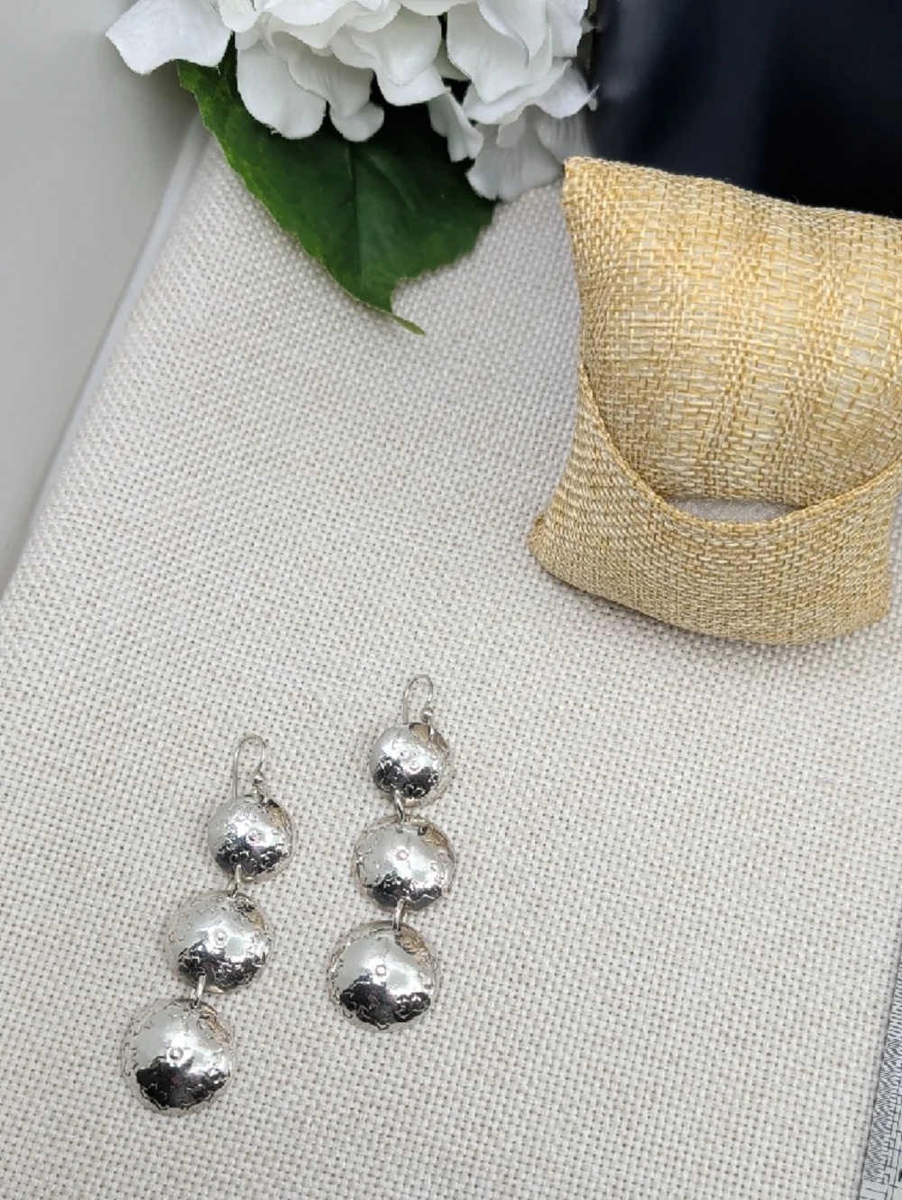 Vintage Sterling Silver Graduated Dome Disc Drop Earrings Handmade Artisan 1990s